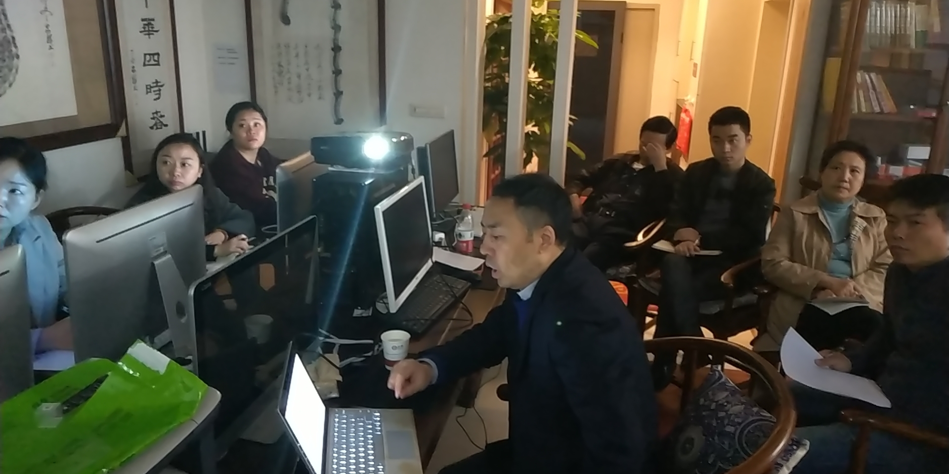 8527e4c47e54b2e4515b2e16ab5bced